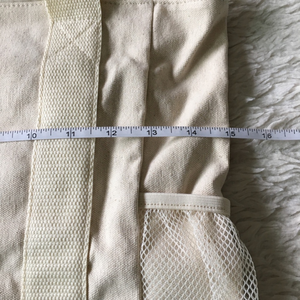 Canvas backpack. - Picture 2 of 9